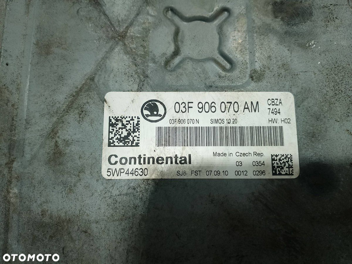 KOMPUTER, STEROWNIK SKODA FABIA II LIFT 03F906070AM 5WP44630 1.2 TSI - 7