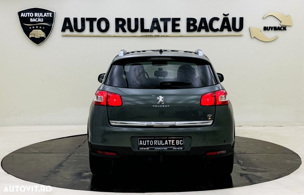 Peugeot 4008 - 11