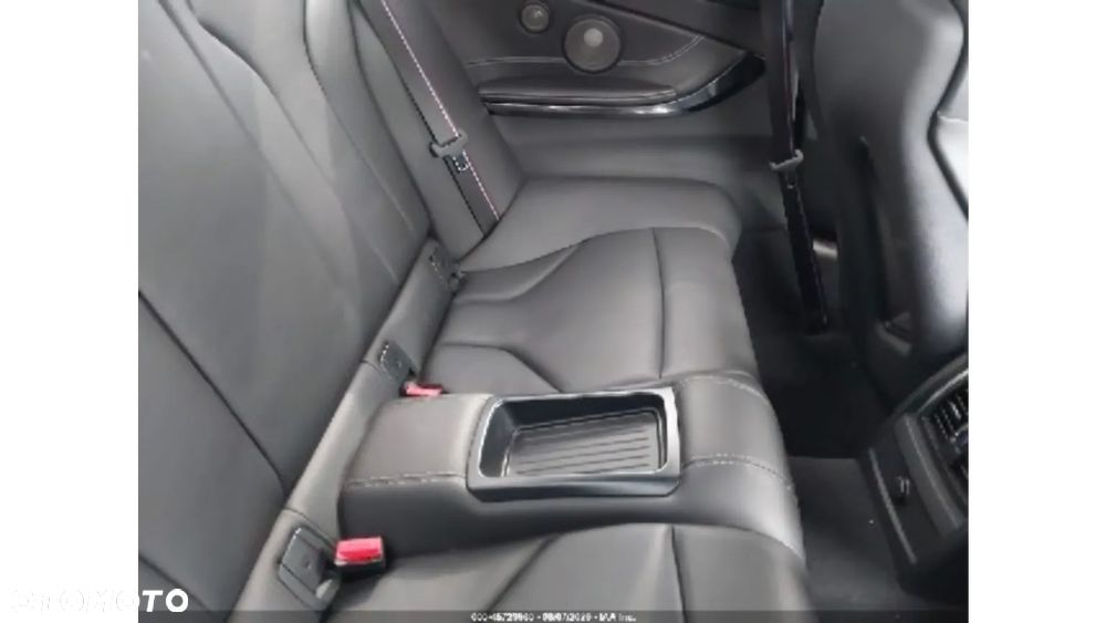 BMW M4 DKG - 11