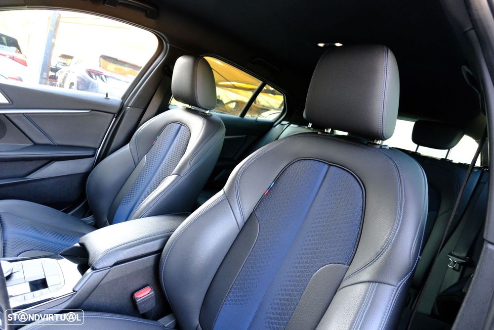 BMW 118 i Pack Desportivo M Auto - 10