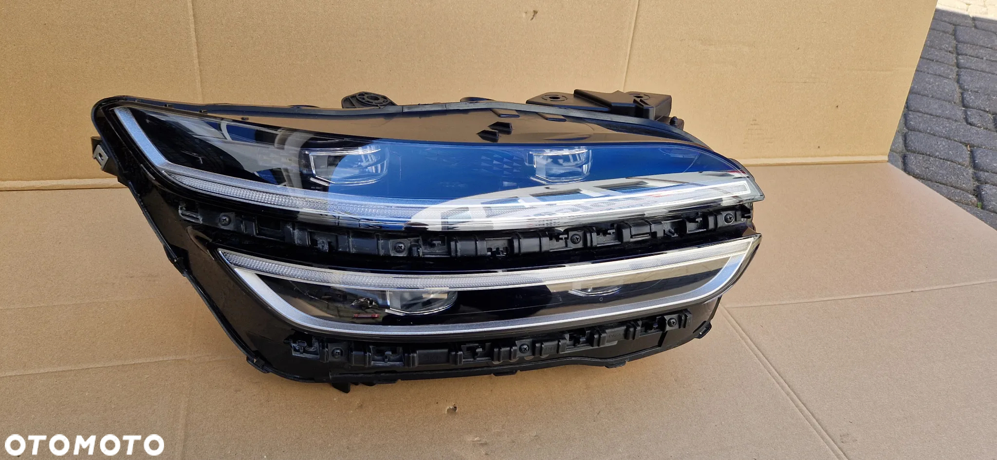 HYUNDAI GENESIS GV80 92102-AR000 PRAWA LAMPA FULL LED - 2