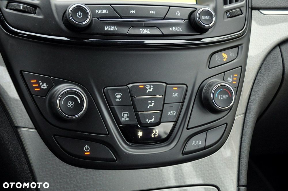 Opel Insignia - 33