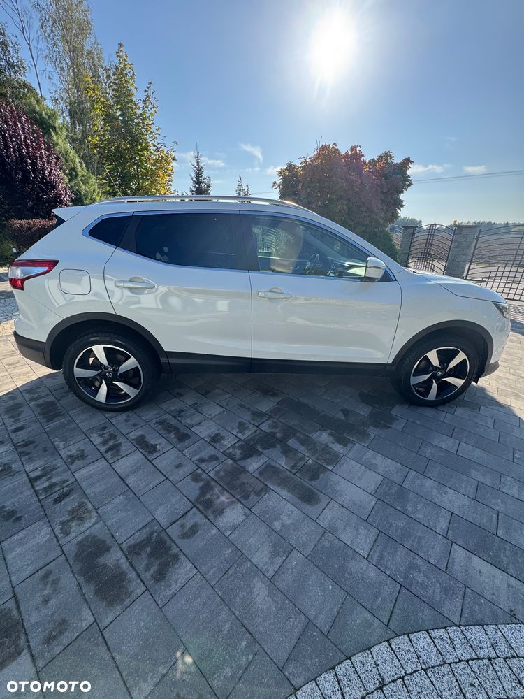 Nissan Qashqai 1.6 DIG-T N-Connecta - 2