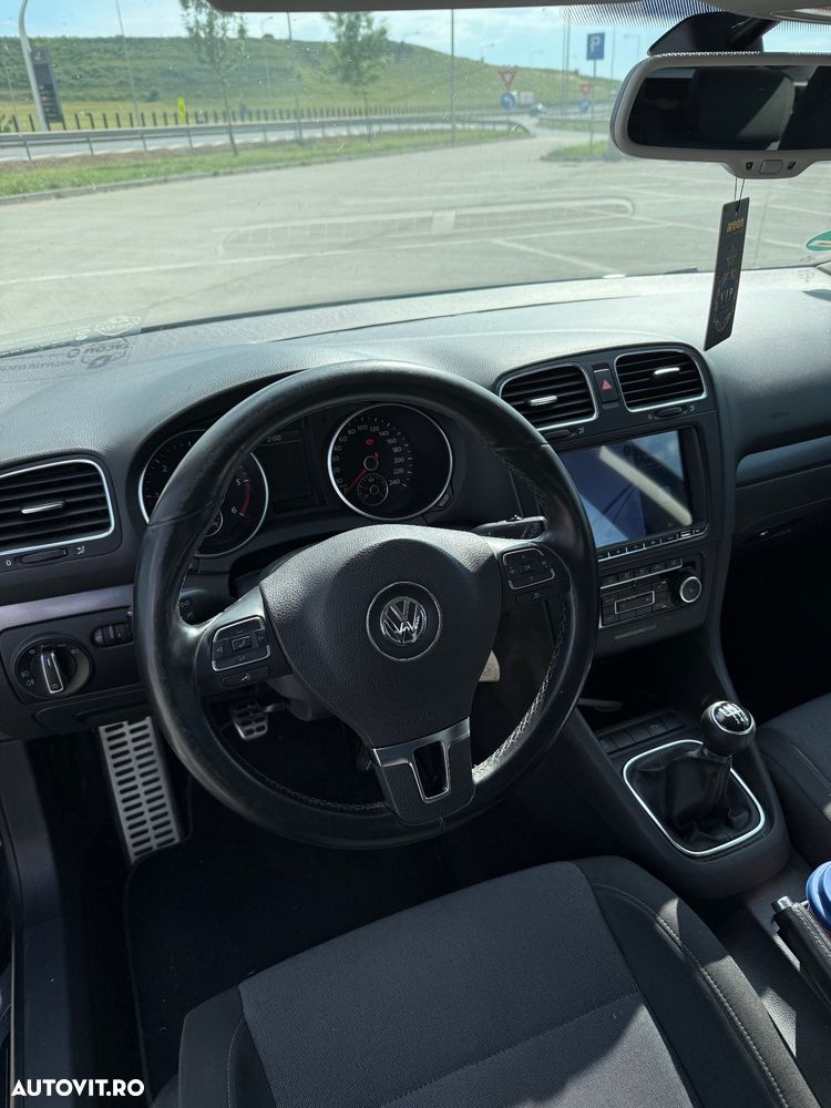 Volkswagen Golf 2.0 TDI Highline - 8