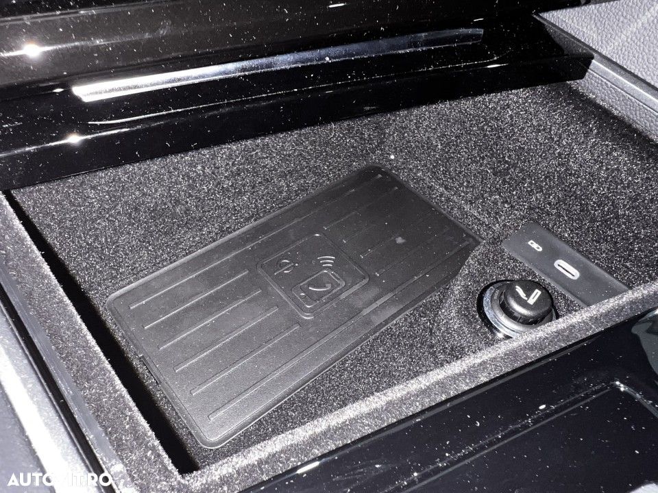 Volkswagen Touareg - 16