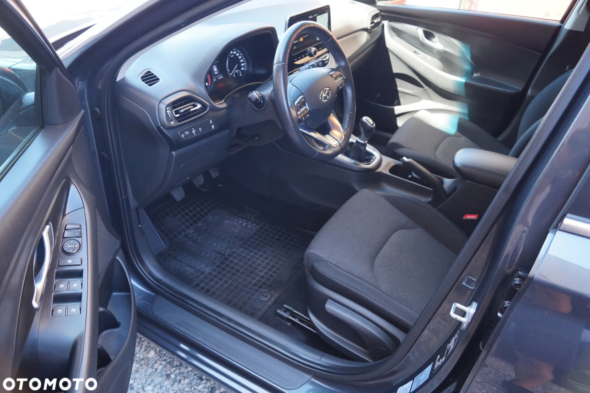 Hyundai i30 1.5 DPI Smart - 4