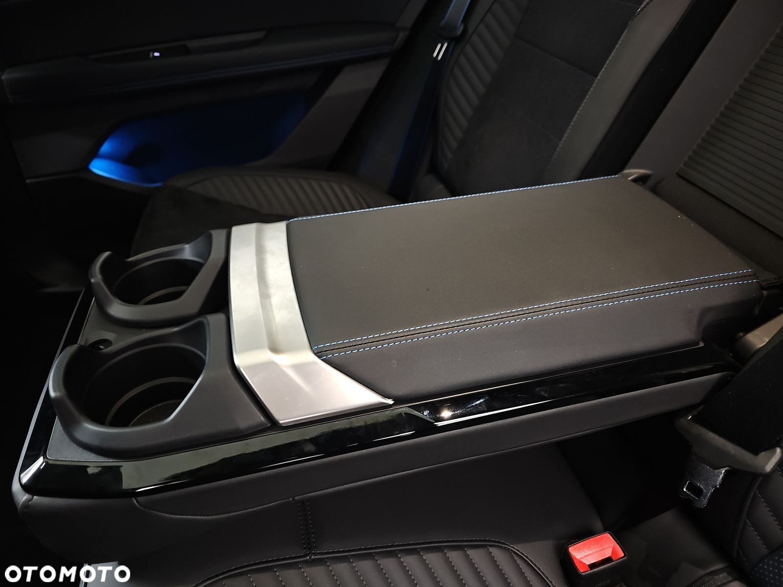 Renault Rafale 1.2 E-Tech Full Hybrid 200 esprit Alpine MMT - 32