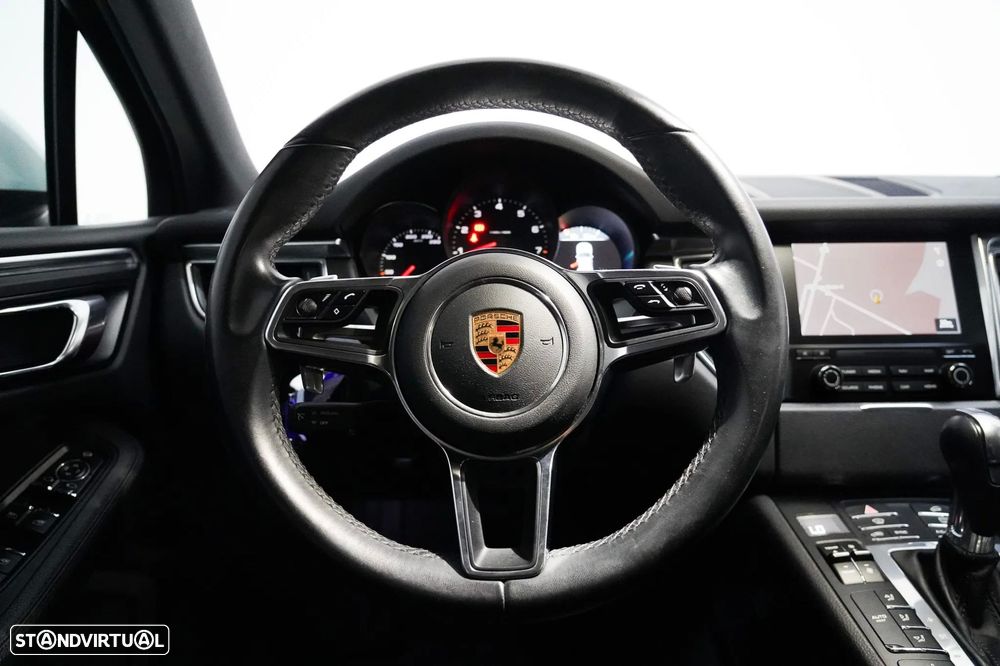 Porsche Macan Standard - 8