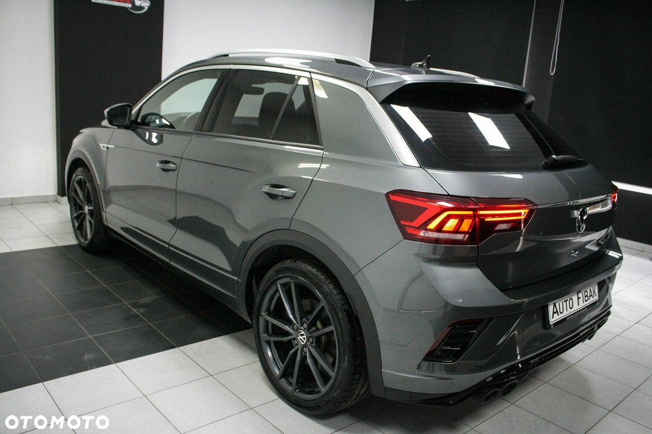 Volkswagen T-Roc - 12