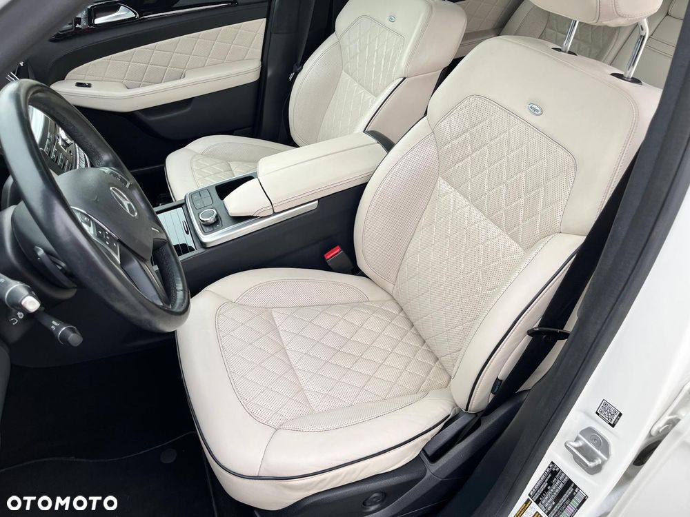 Mercedes-Benz GL 400 4Matic 7G-TRONIC - 15