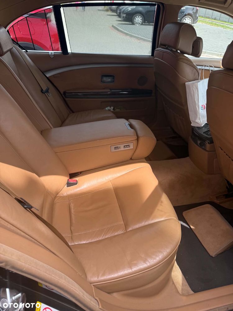 BMW Seria 7 730d L - 12