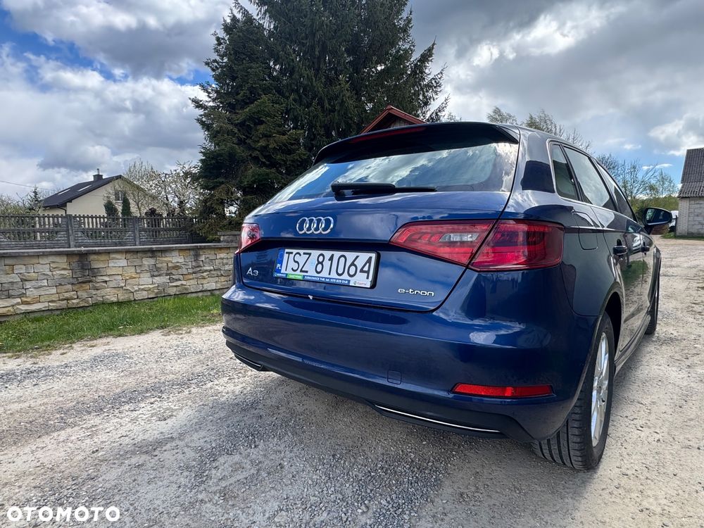 Audi A3 Sportback 1.4 TFSI e-tron Ambiente - 4