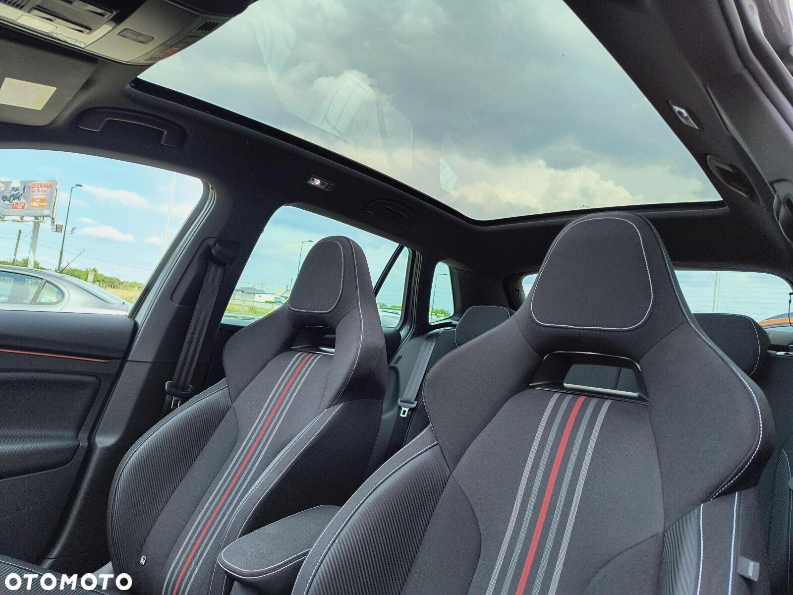 Skoda Kamiq 1.5 TSI Monte Carlo DSG - 12