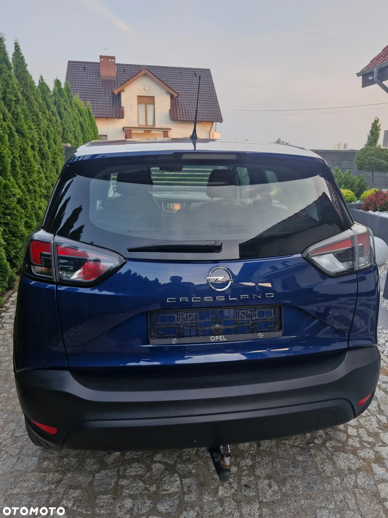Opel Crossland X - 10