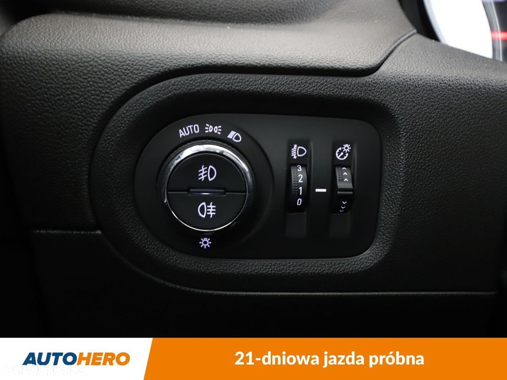 Opel Grandland X 1.6 CDTI Innovation S&S - 32