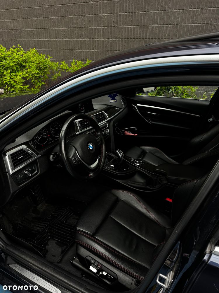 BMW Seria 3 330i xDrive Sport Line - 8
