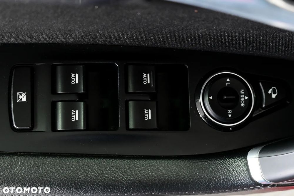 Hyundai i40 Kombi blue 1.6 Space - 31