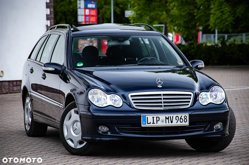 Mercedes-Benz Klasa C 180 T Kompressor Avantgarde - 21