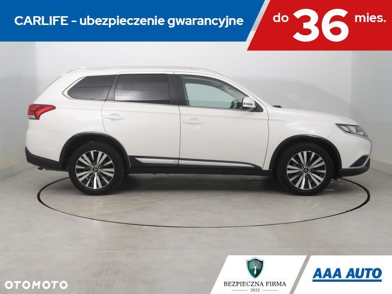 Mitsubishi Outlander - 8