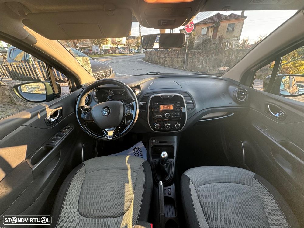 Renault Captur (ENERGY) TCe 90 LIFE - 11