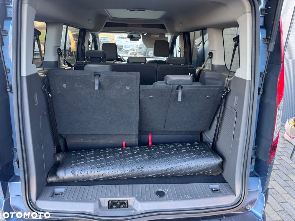 Ford Tourneo Connect Grand - 4