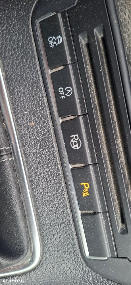 Volkswagen Golf Plus 1.2 TSI Style - 29