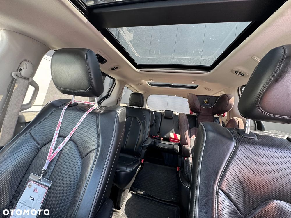 Chrysler Pacifica - 18