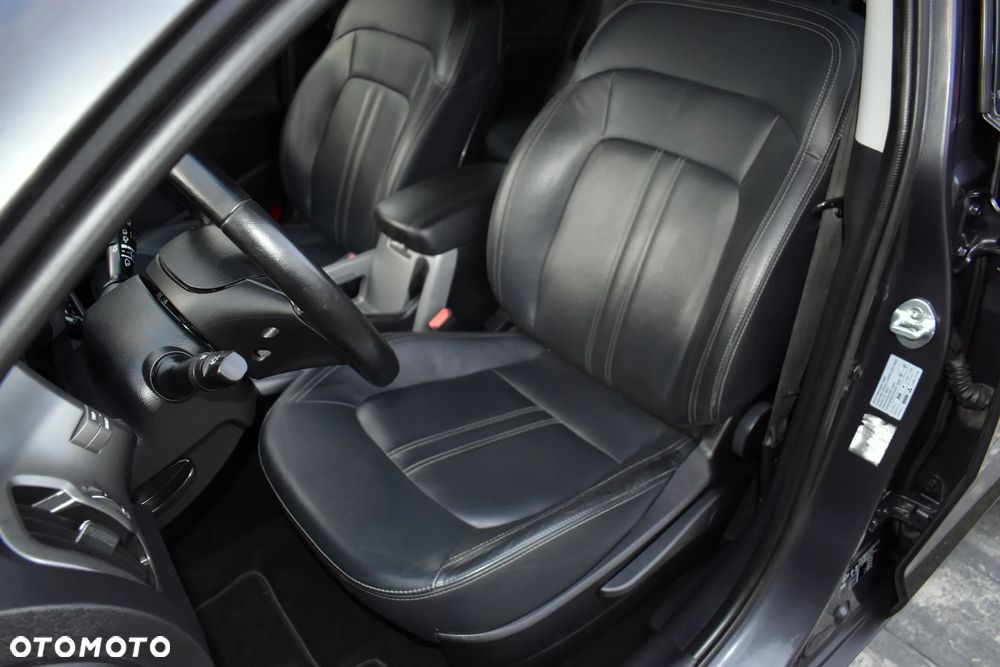 Kia Sportage 1.7 CRDI 2WD Vision - 25