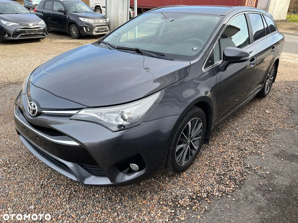 Toyota Avensis 1.8 Executive - 15