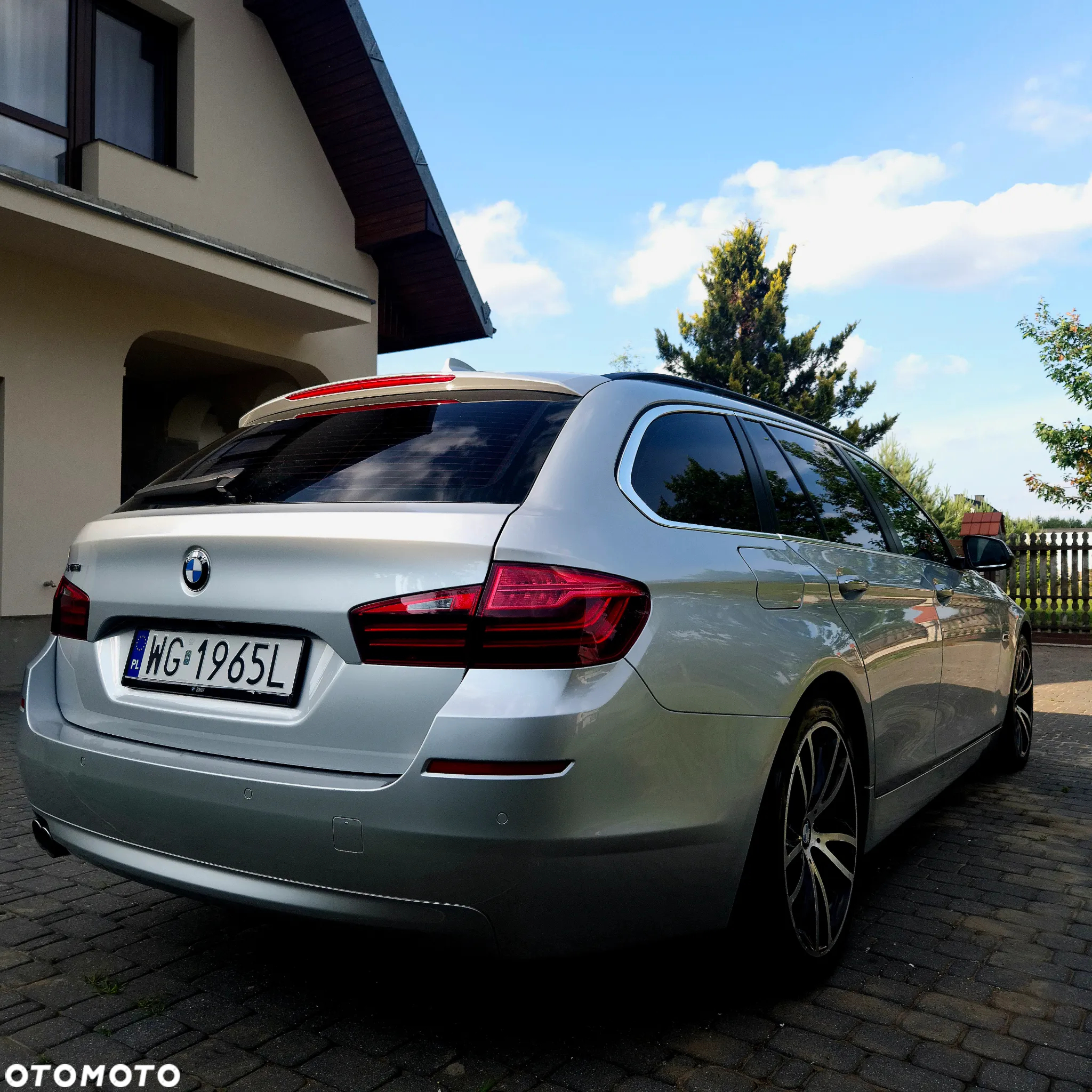 BMW Seria 5 520d xDrive - 8