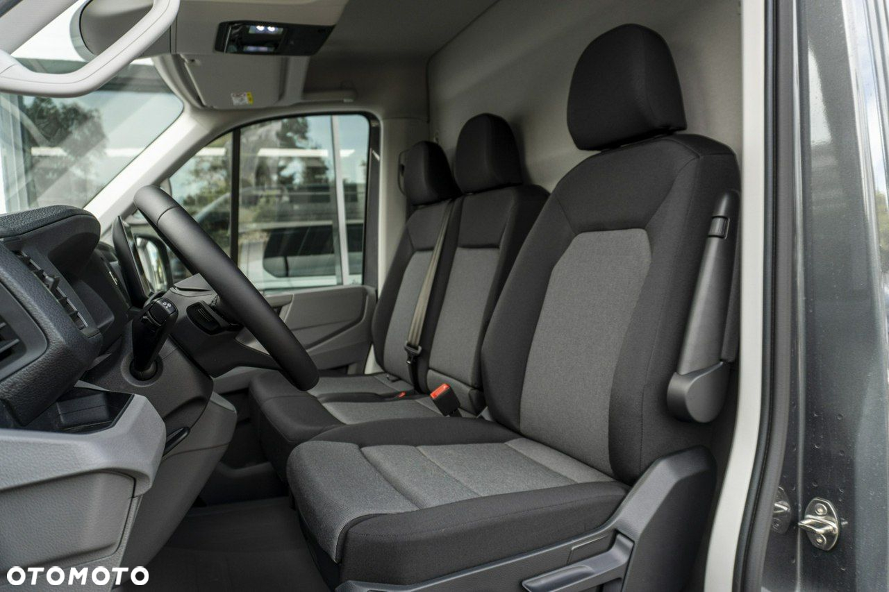 Volkswagen Crafter - 13