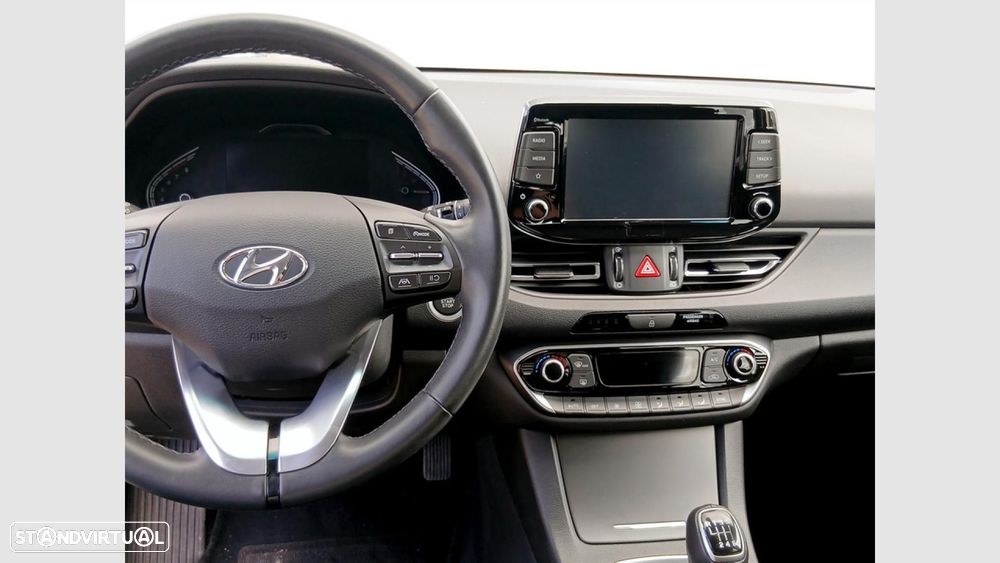 Hyundai i30 1.0 T-GDI Style Plus — fotografia 15