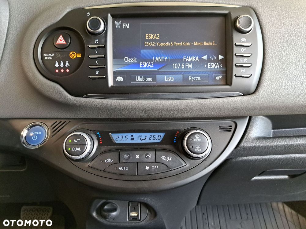 Toyota Yaris - 22