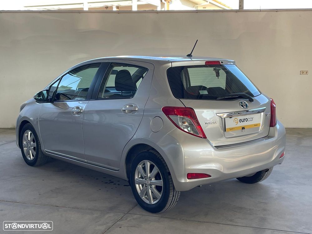 Toyota Yaris 1.4 D-4D AC Manual - 3