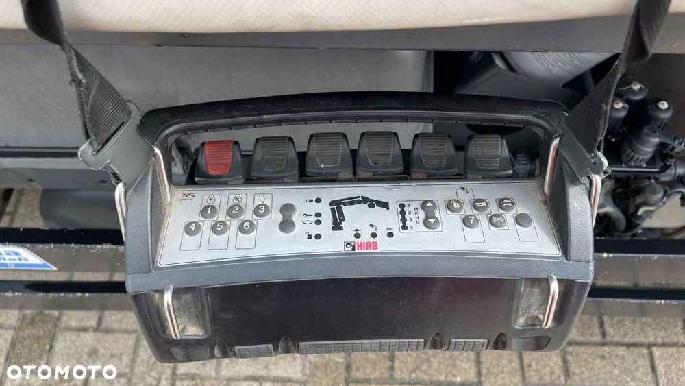 Żuraw hds HIAB 200 C , radio , rotator ,7 ton - 1