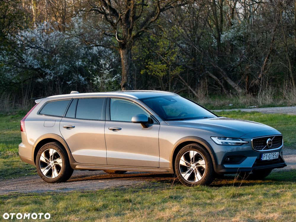 Volvo V60 Cross Country B4 D AWD - 6