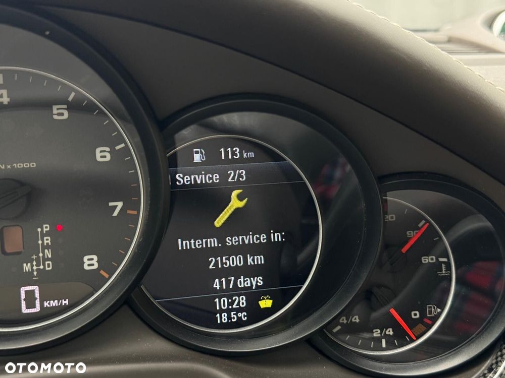 Porsche Panamera 4 - 21