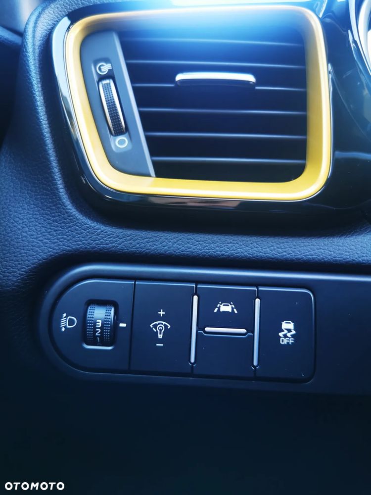 Kia XCeed 1.5 T-GDI L Business Line - 6