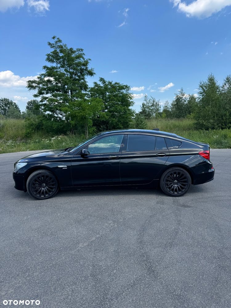 BMW 5GT - 3
