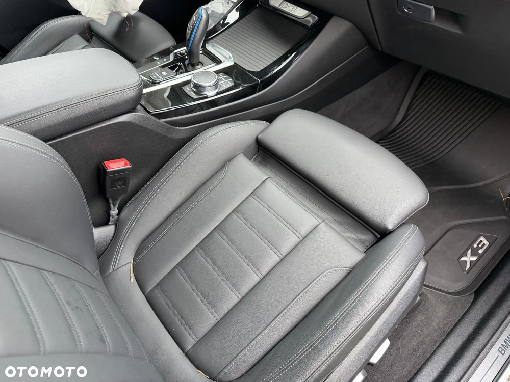 BMW iX3 Impressive - 17