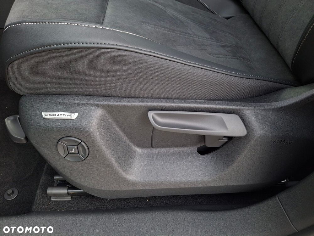 Volkswagen Tiguan 1.5 TSI EVO Elegance DSG - 17