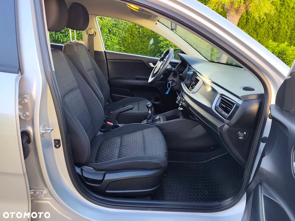 Kia Rio 1.2 M - 7