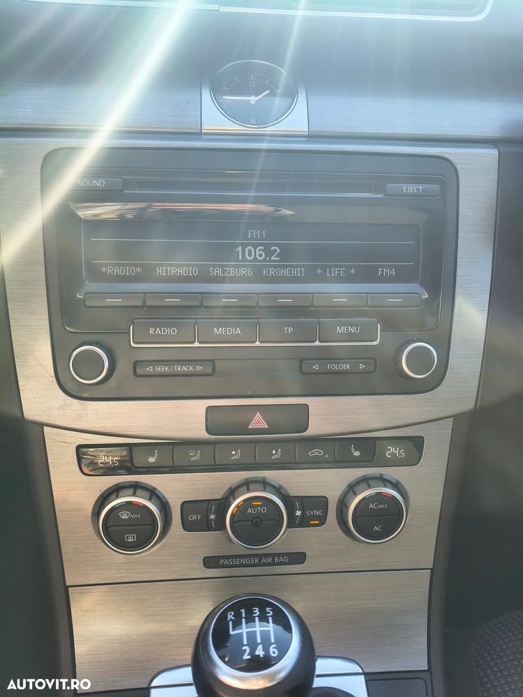 Volkswagen Passat 1.6 TDI DPF BlueMotion - 8