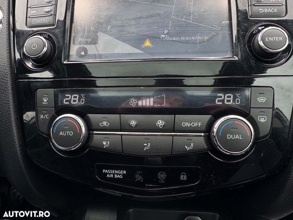 Nissan Qashqai 1.6 DCI TEKNA - 14