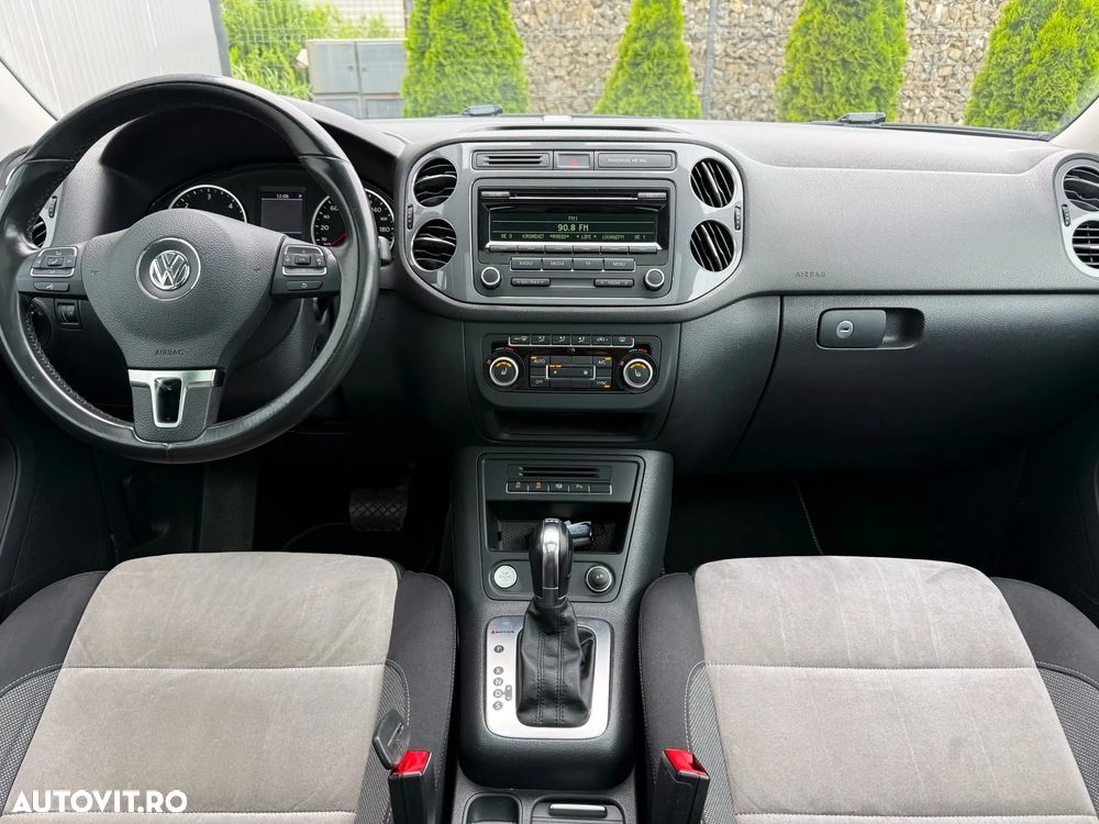 Volkswagen Tiguan 2.0 TDI 4Motion DSG Sport & Style - 17