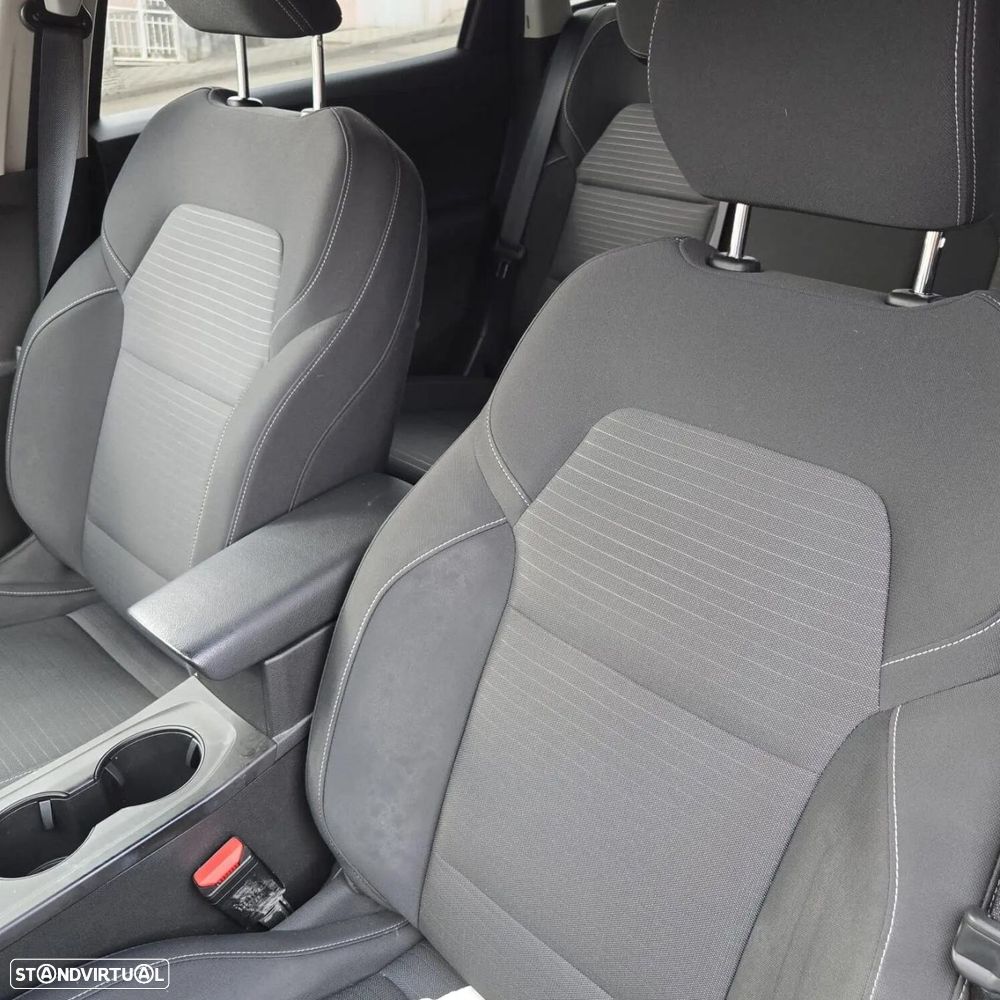 Renault Arkana 1.6 E-Tech Full Hybrid Evolution - 9