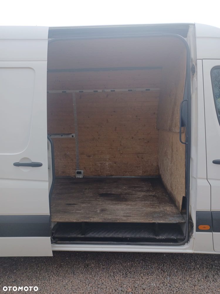 Volkswagen Crafter - 12