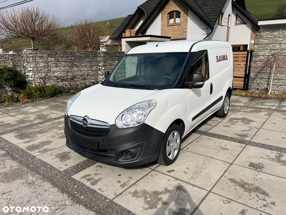 Opel COMBO - 1
