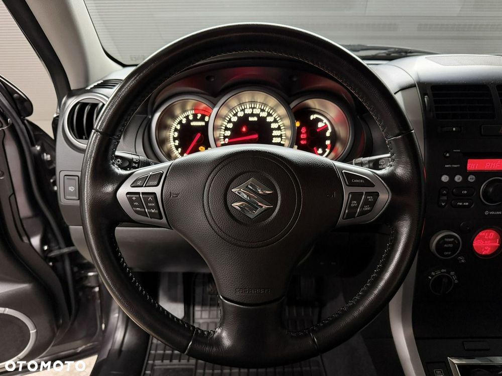 Suzuki Grand Vitara - 15