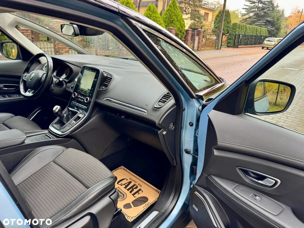 Renault Scenic ENERGY TCe 130 BOSE EDITION - 20